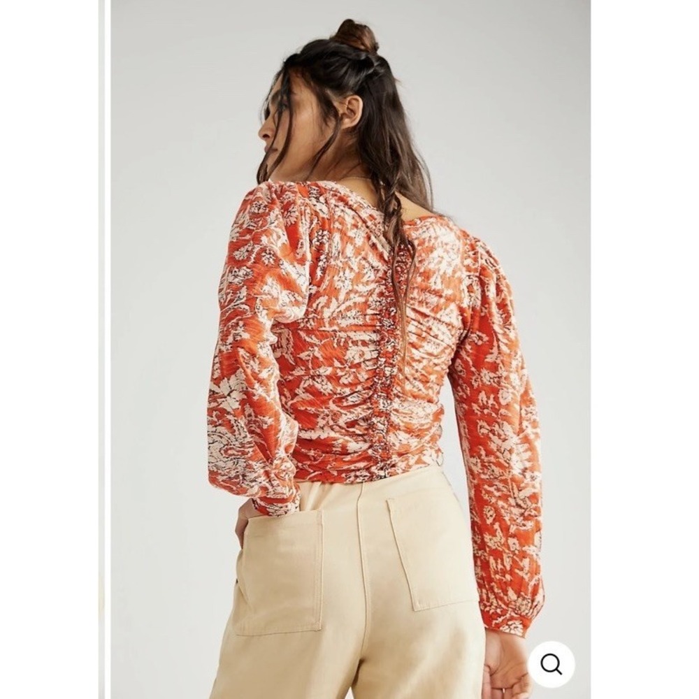 Free People Say The Word Floral Print Ruby Red Ruched Top Long Sleeve Blouse M - Picture 4 of 12